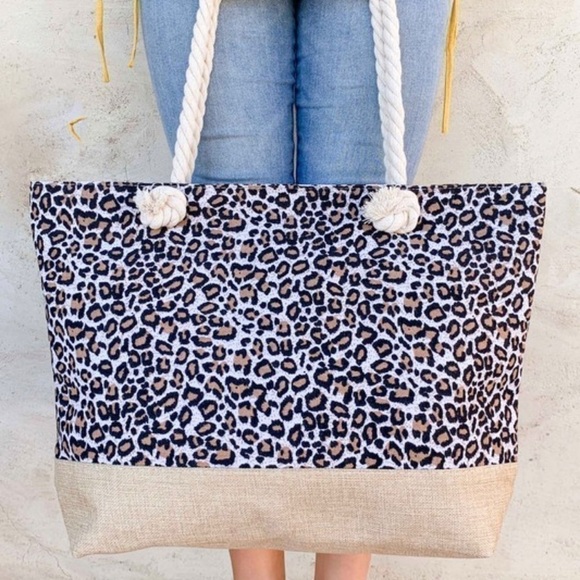 Ready for the 🏖 Beach/Pool. Leopard Canvas Totes - Picture 1 of 7